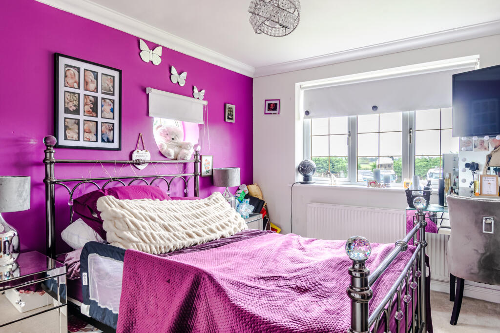 bedroom2a