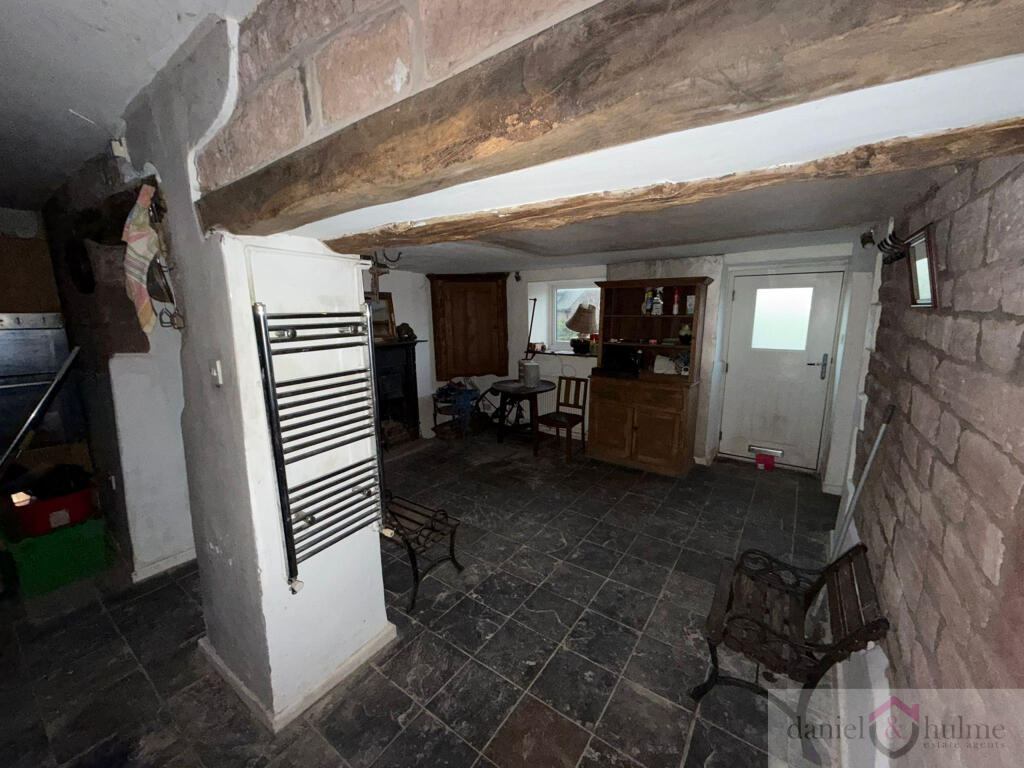 WhatsApp Image 2025-11-28 at 12.28.42.jpeg