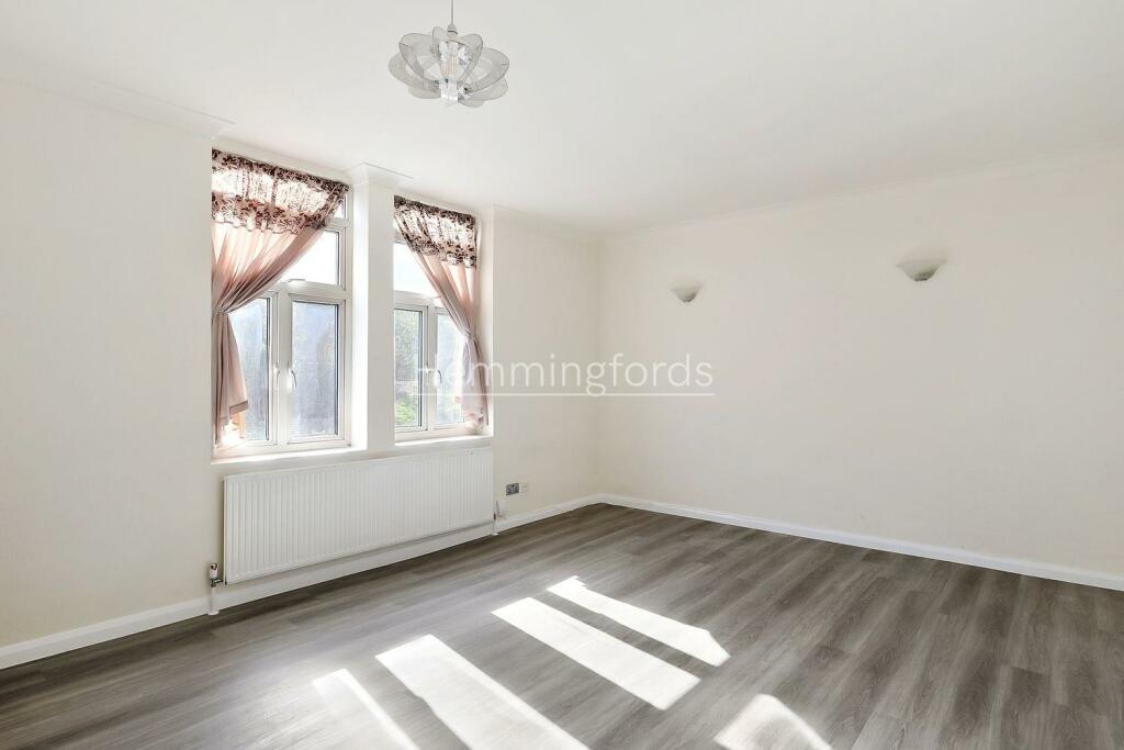 68A Crouch End Hill - zT9kIHd2b5t4r4vWjhVj.jpg