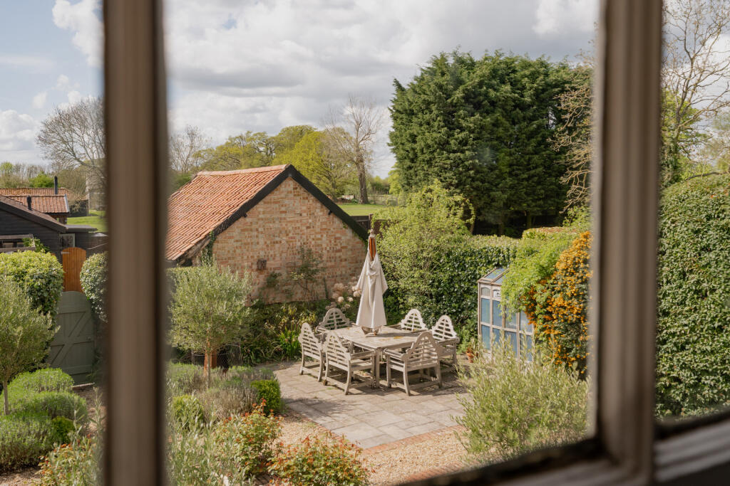 278935 - Waltham Hall, Stowmarket-71.jpg