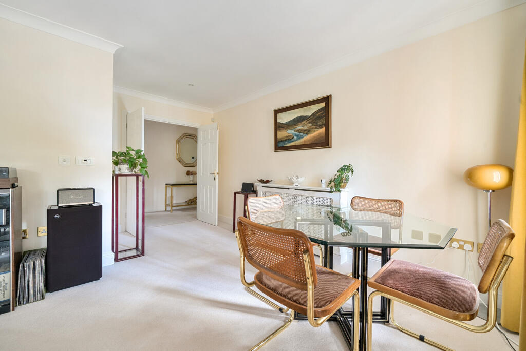 1364707-19-68e7cd...