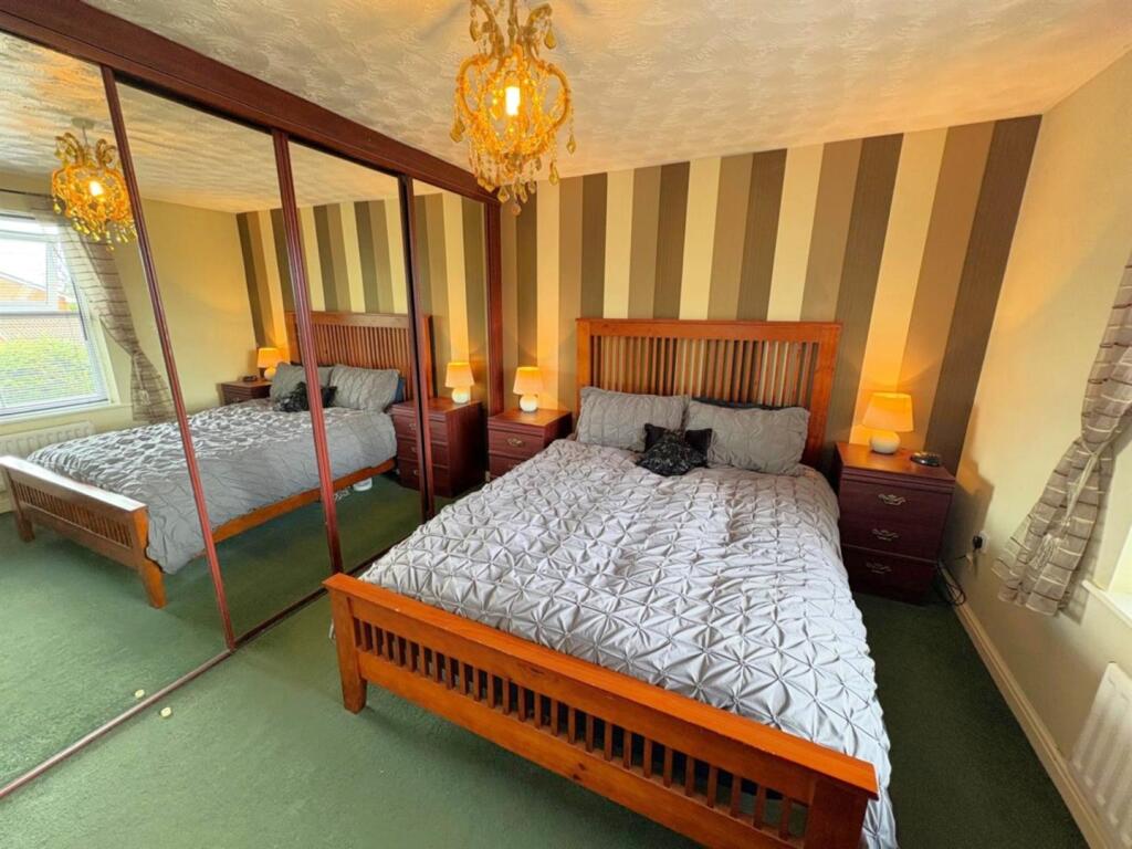 bed1.JPG