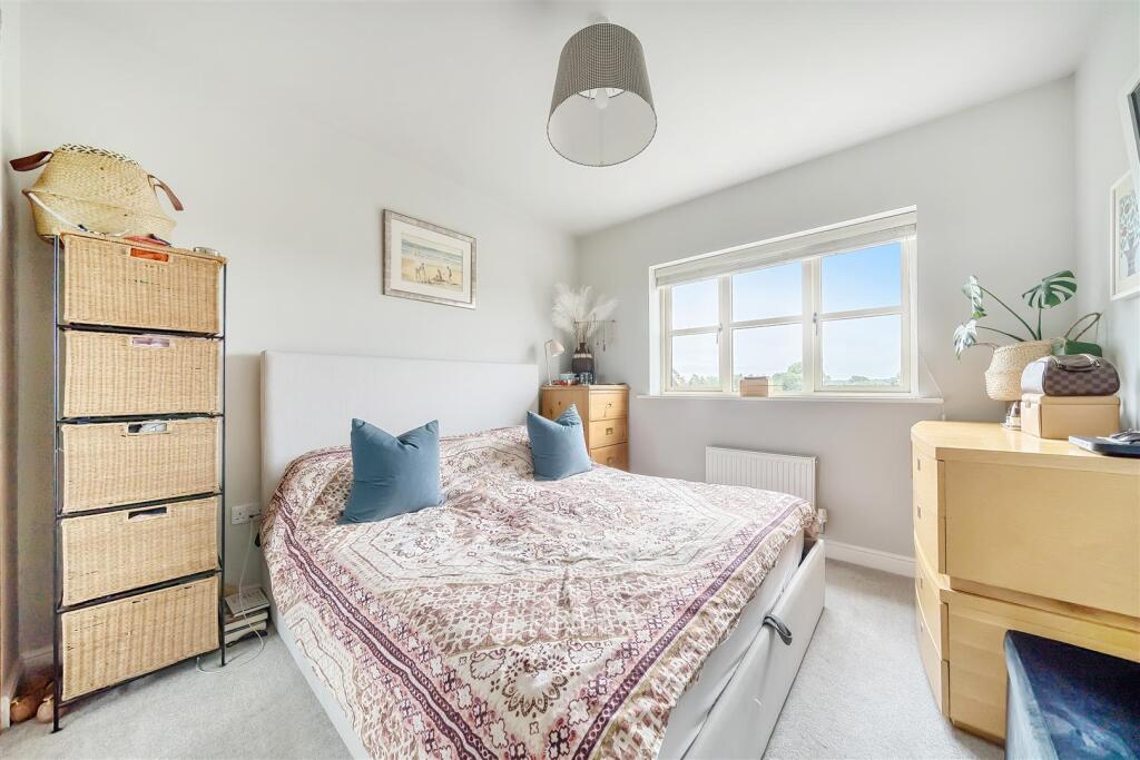 3 Kennel Lane, Paulerspury