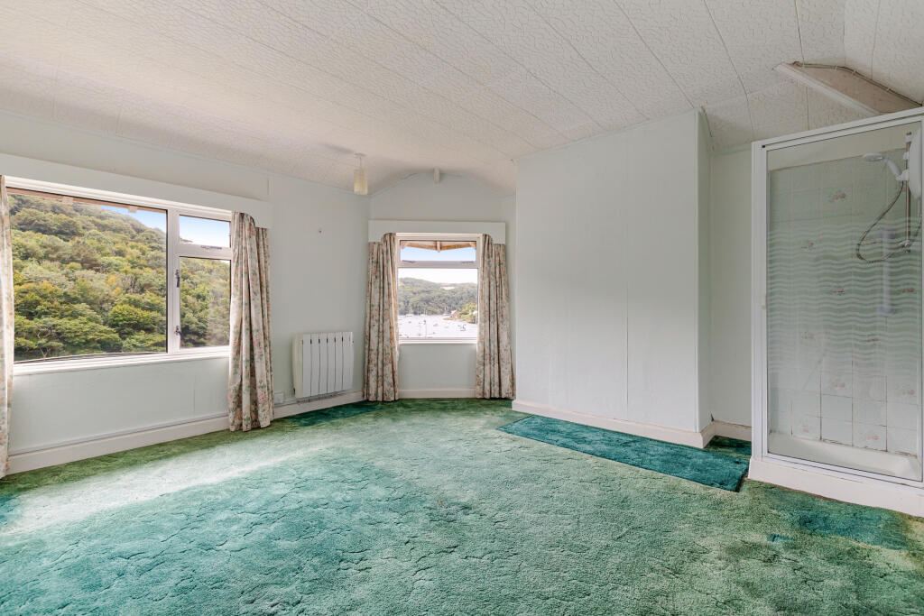 A43 - 95 Yealm Road Newton Ferrers - 250731