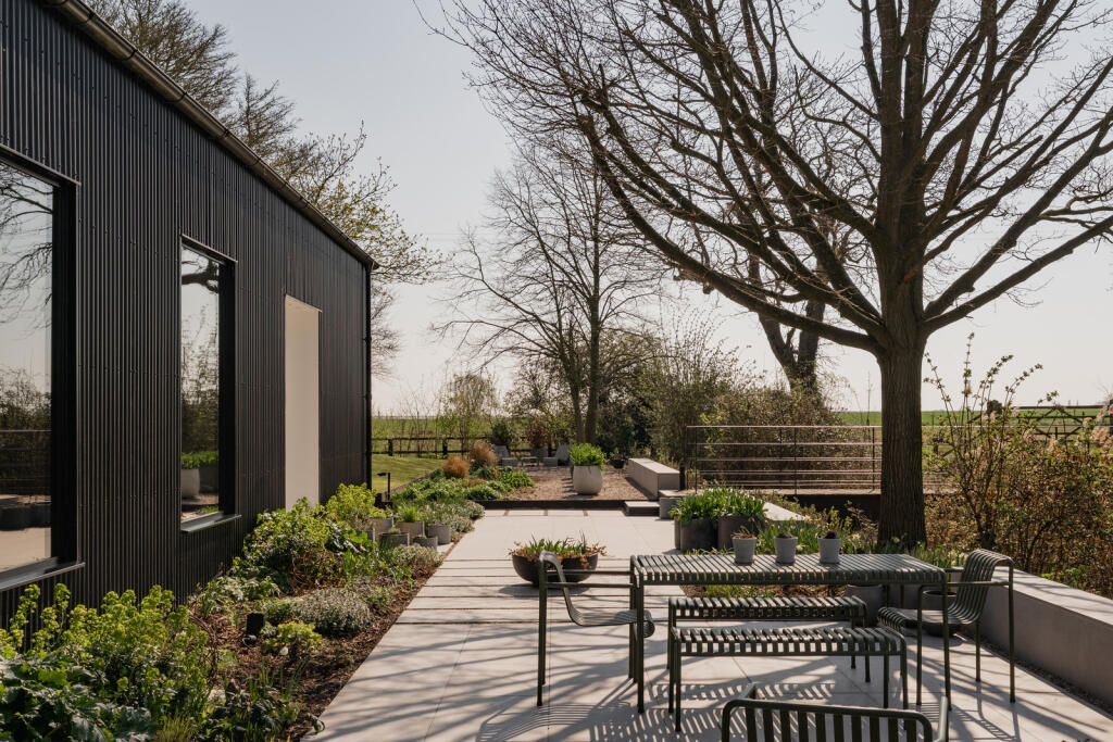 273726 - Tinkers Barn, Bressingham-4.jpg