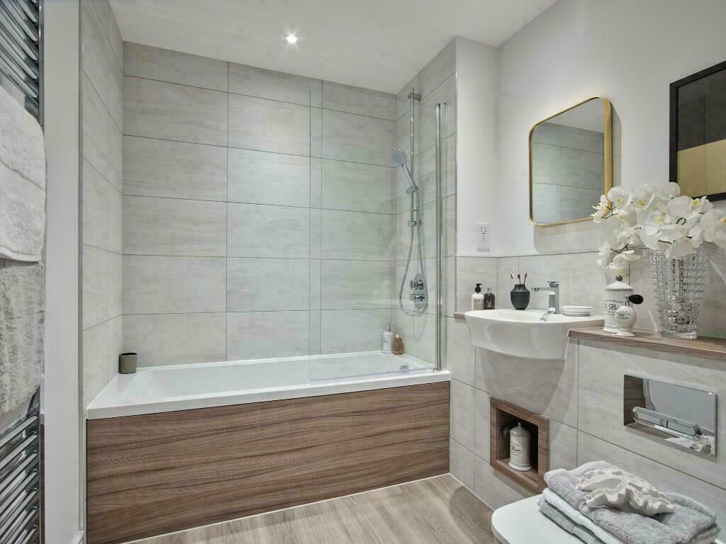 Show home imagery