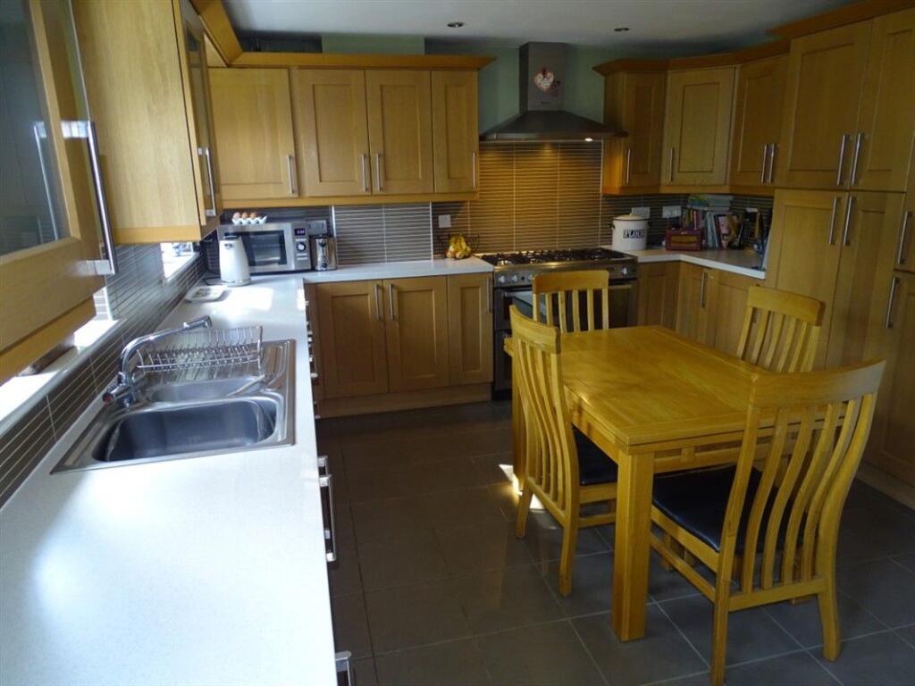 Kitchen Breakfast Room C