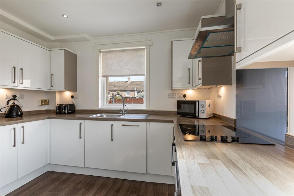 53 Weirgate Avenue St Boswells 14.JPG