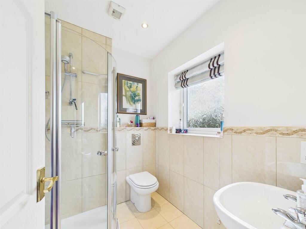 En suite.jpg