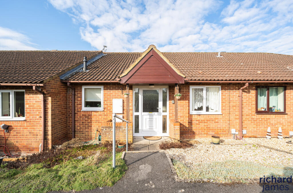 de800ebdf81c4a4dab5f8a3ab676012f