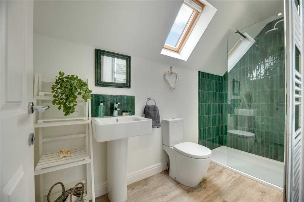 Ensuite Shower Room