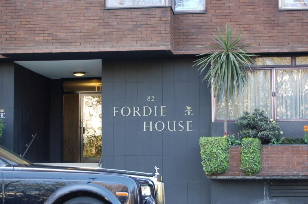 Fordie House exte...