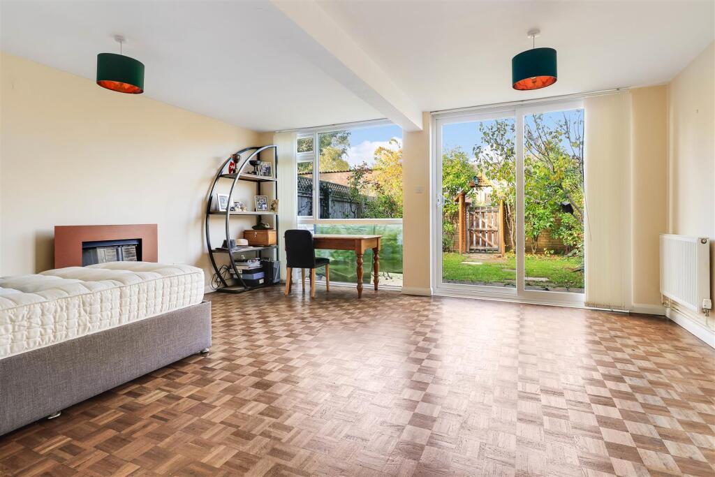 Living/ Dining Room