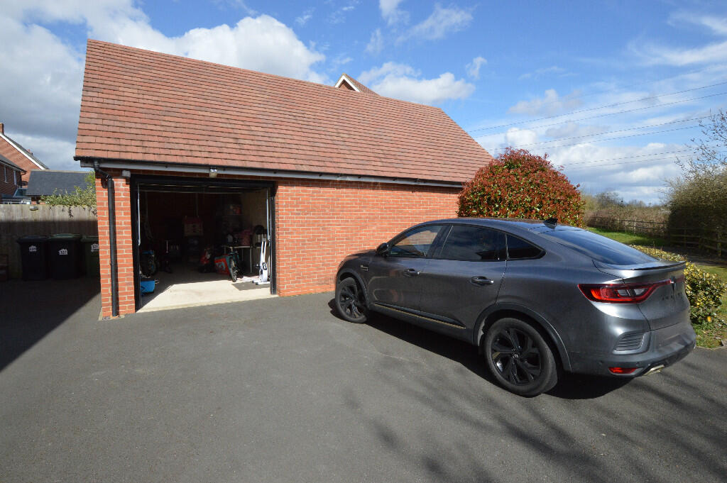 Garage &amp; Driveway
