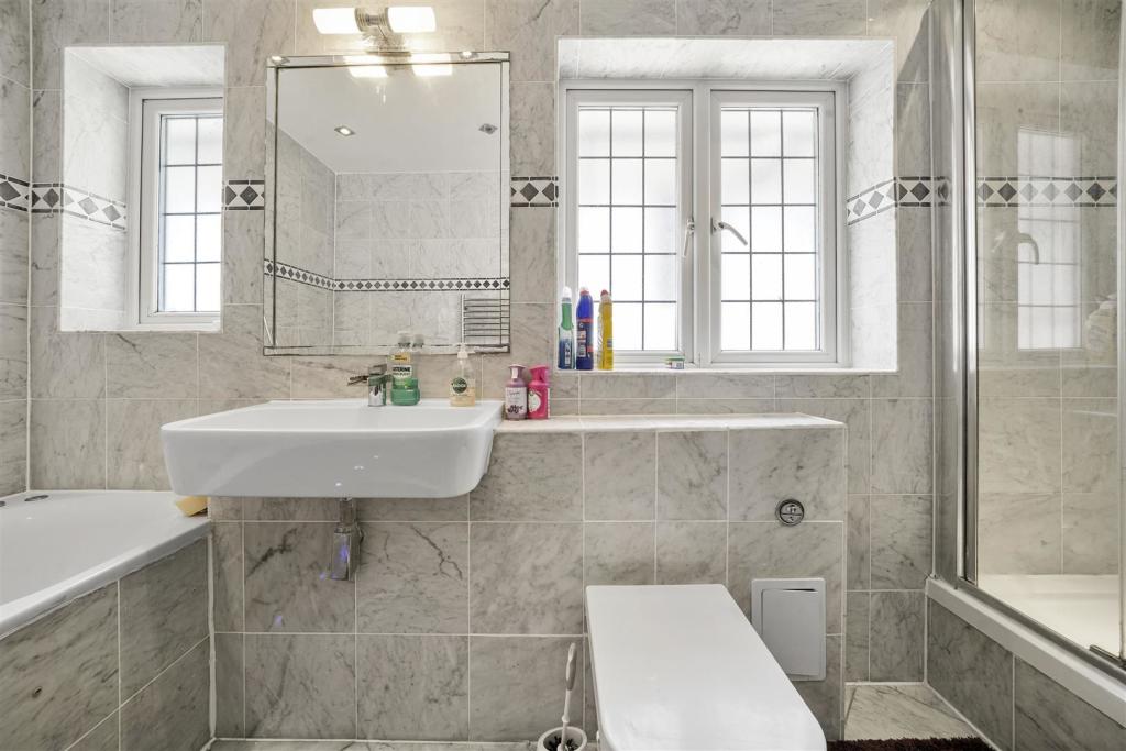 11 Pebworth Road - lgYYCG7NC0i9CuT4BExQ.jpg
