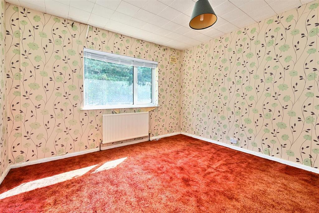 Highdown, Southwick, BN41 (10).jpg