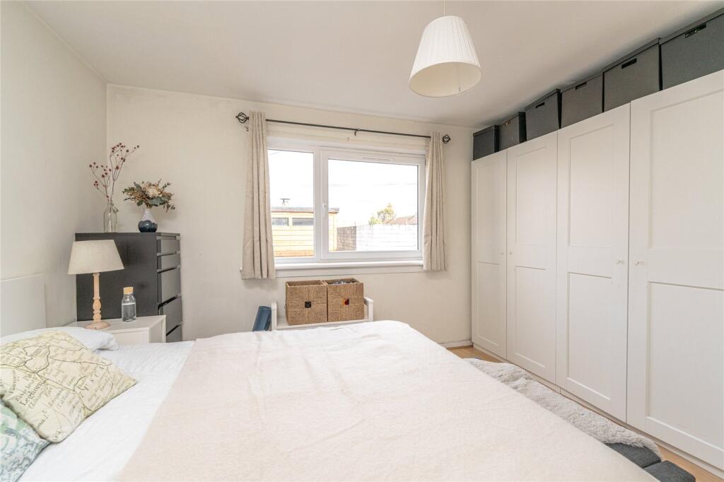Bedroom 1 Alt