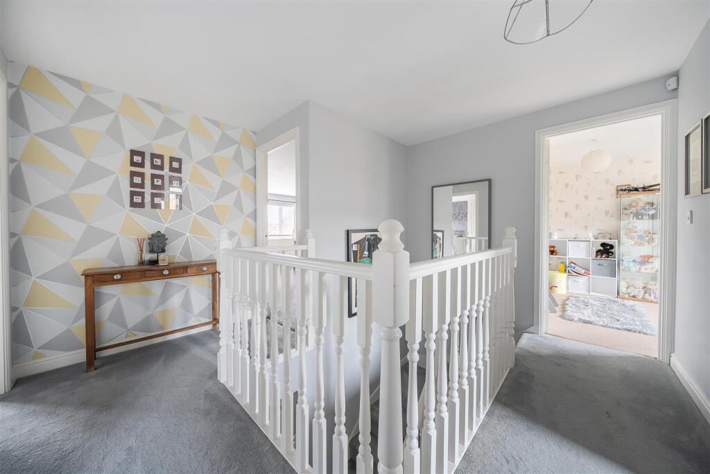 Roman Close, Northampton