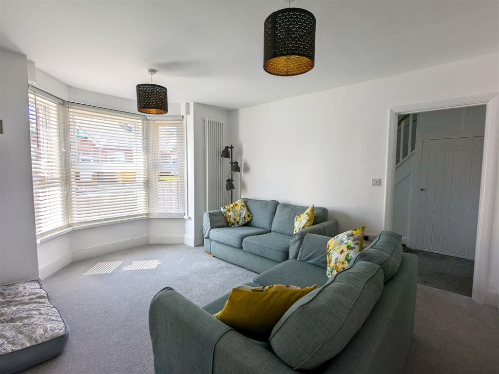 Sitting Room.jpg