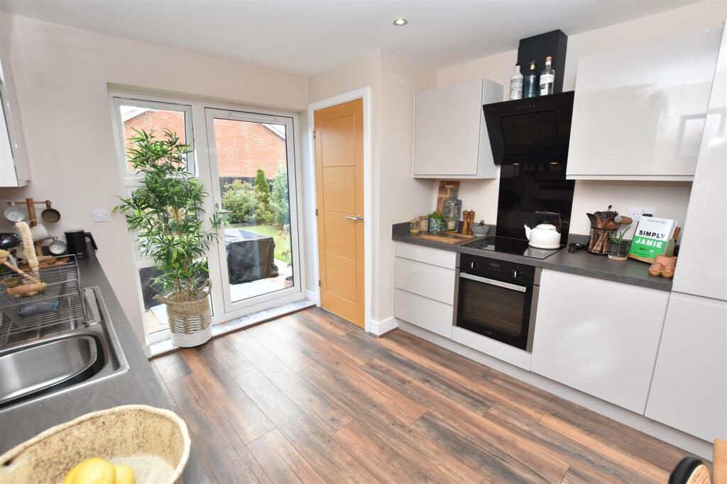 OPEN PLAN LIVING KITCHEN DINING ROOM