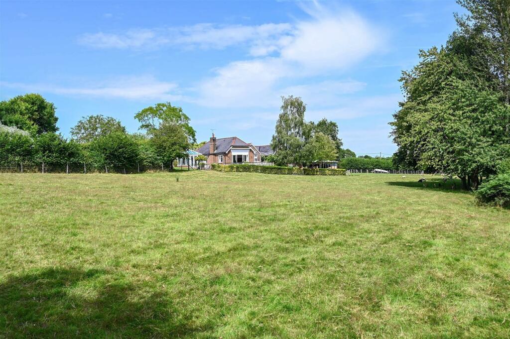 St.Helens View - Parsonage Lane - TN35 4SH (49).jp