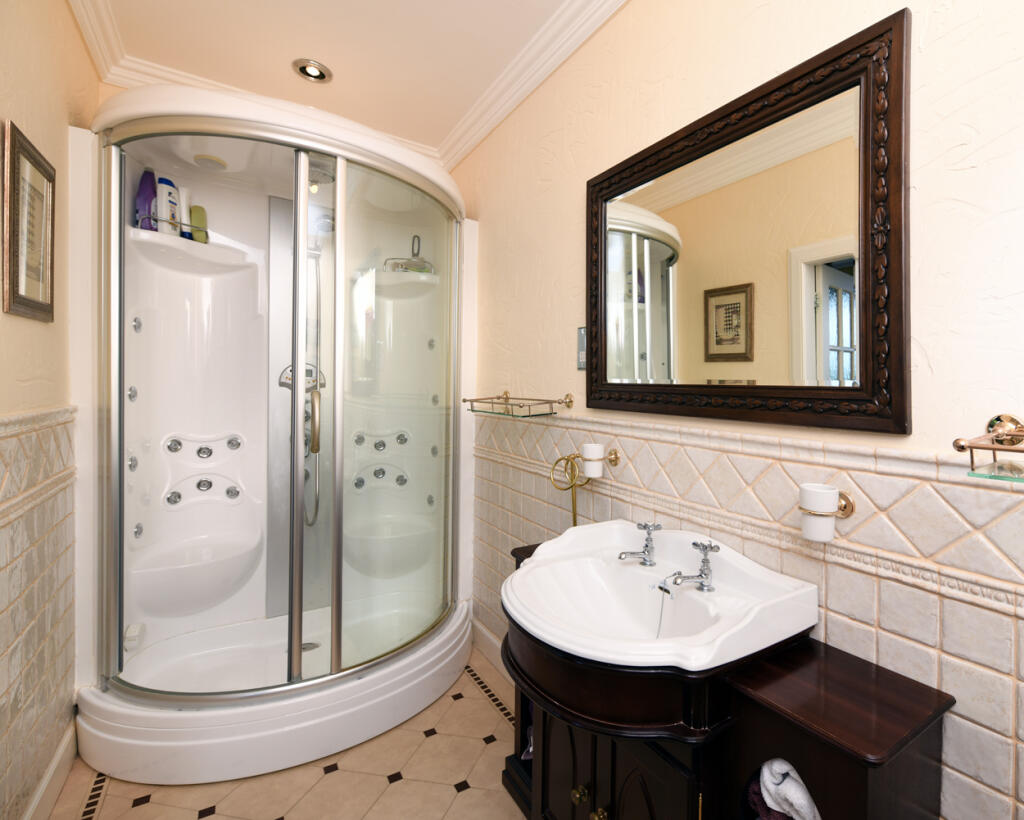 Broomrigg Mansion House, Holywood, DG2 0RJ - Braid