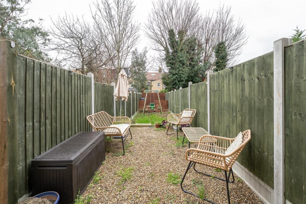 Claremont Road, E17