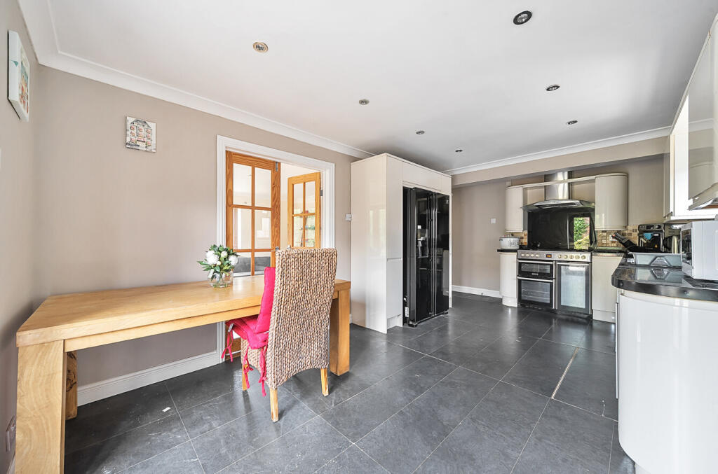 1320742-15-6881fc...