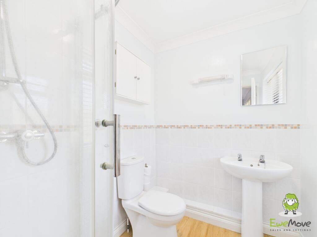 CAM03778G0-PR0187-STILL023