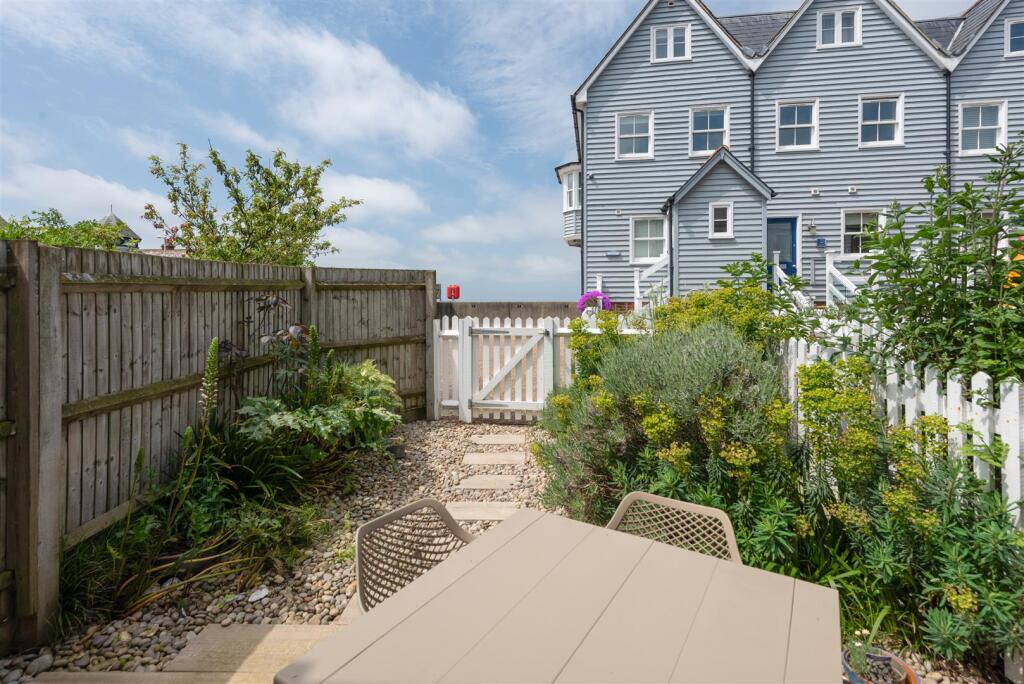 The Vines, Island Wall, Whitstable