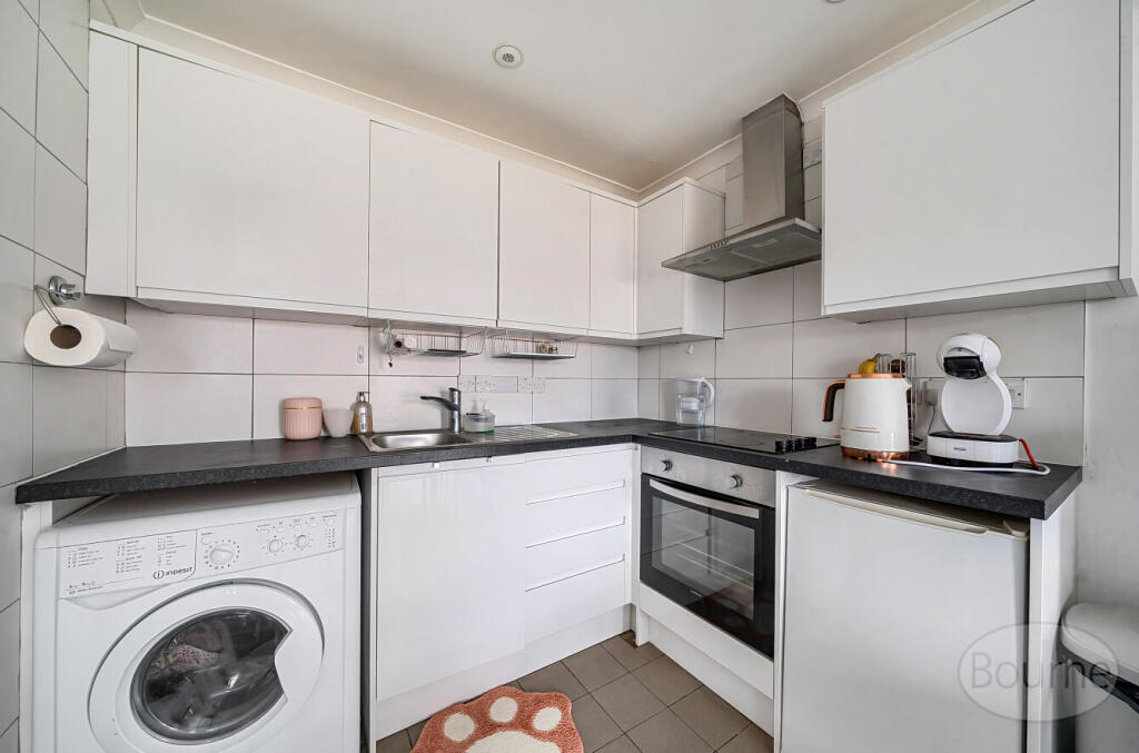 f1ec886a-f001-40b...