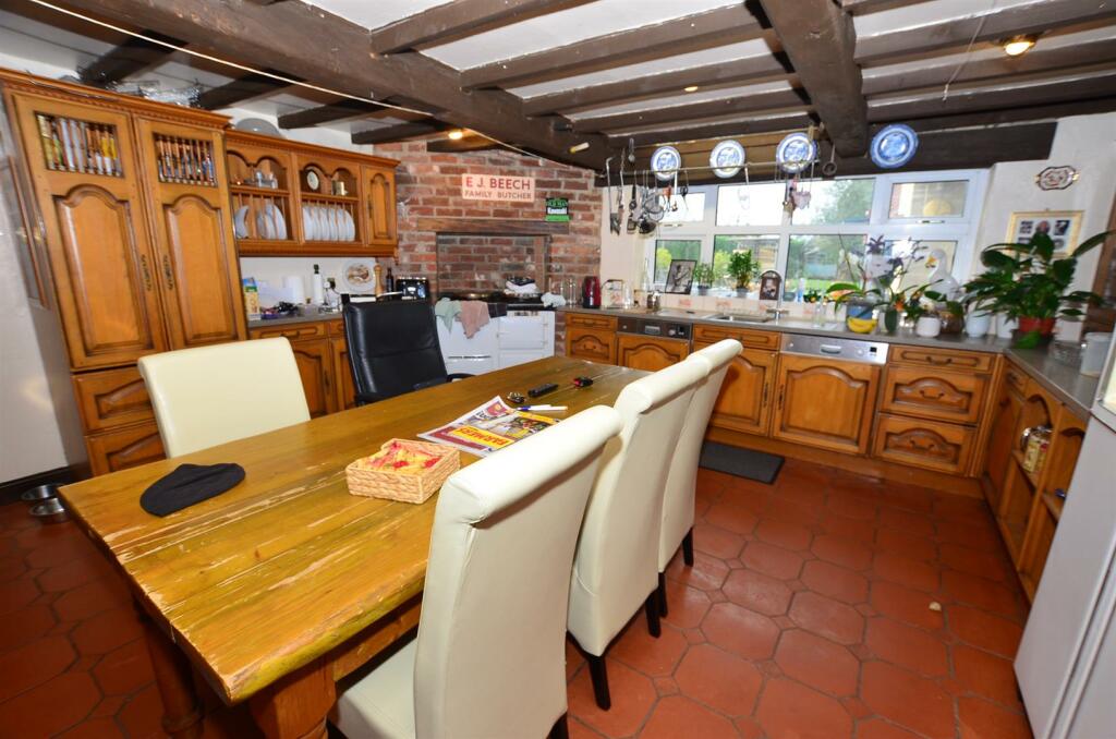 Farmhouse Kitchen