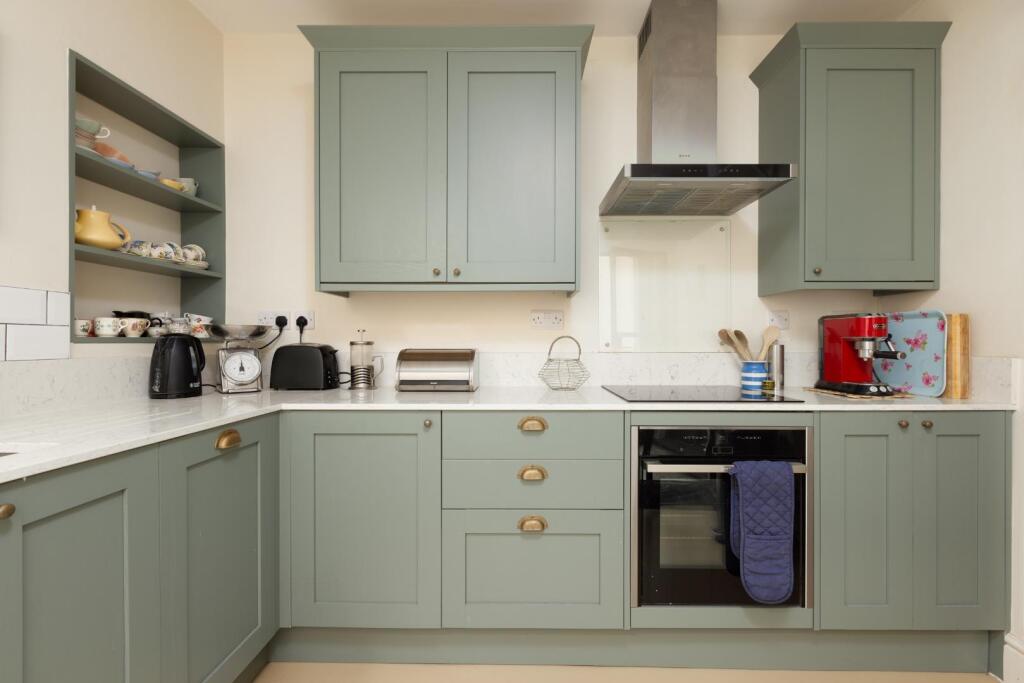 99 Lower Cheltenham Place-16.jpg