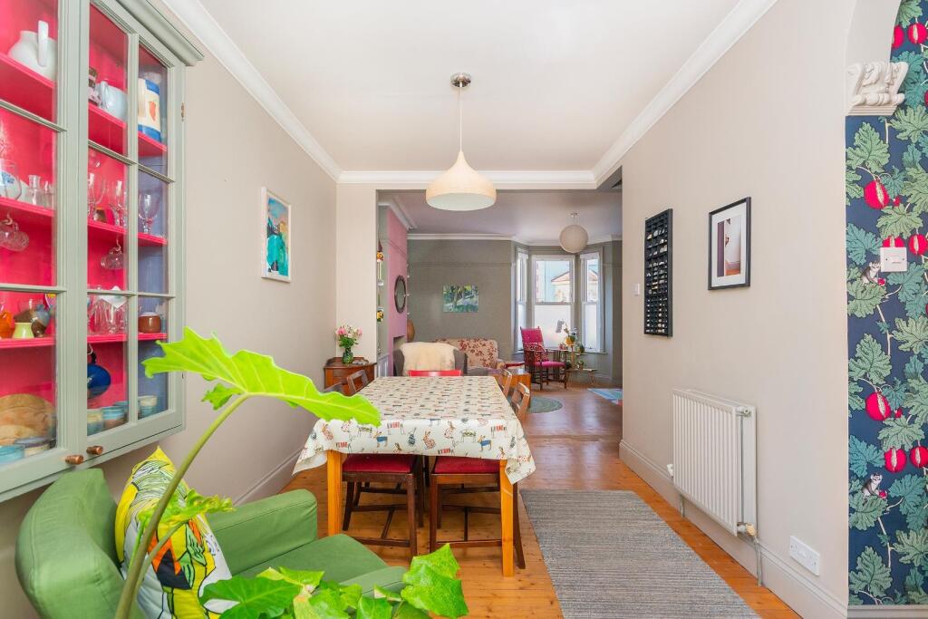 1A1SBR - Dining Room A.jpg