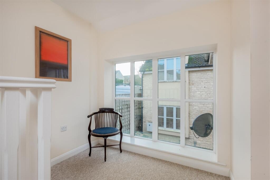 10 Merchants Place 2009-12.jpg