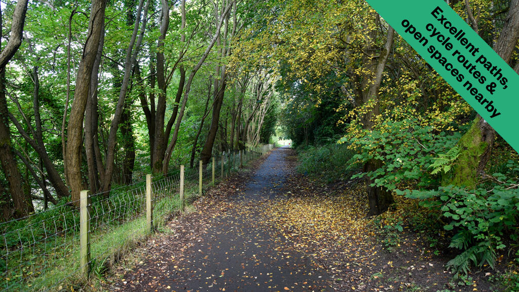 belwood oaks, penicuik