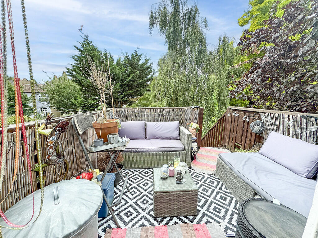 decking/balcony