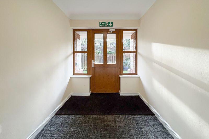 MAIN ENTRANCE INTERIOR