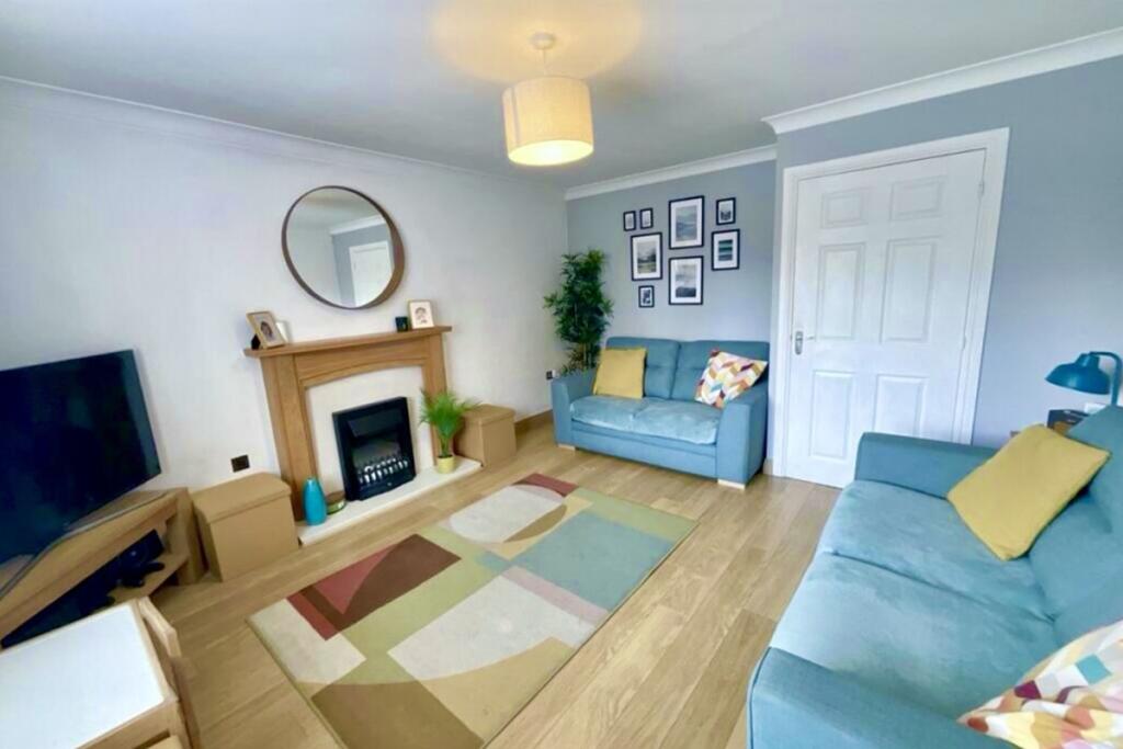 Lounge.