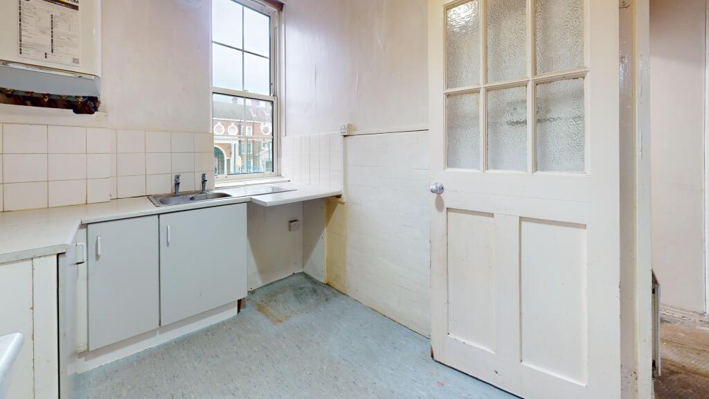 177 Cleverly Estate, Wormholt Road, Shepherds Bush, London, W12 0TD