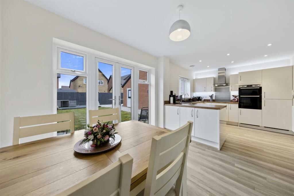 9KingsGroveWeb15.jpg