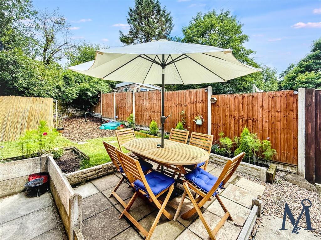 Rear &amp; Side Gardens