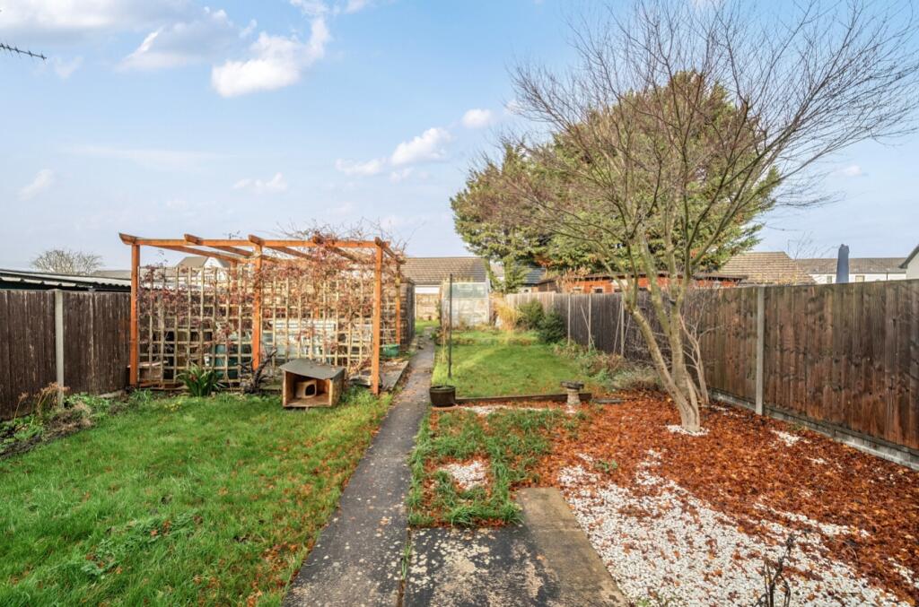 1385952-4-6932cd4d59fe6