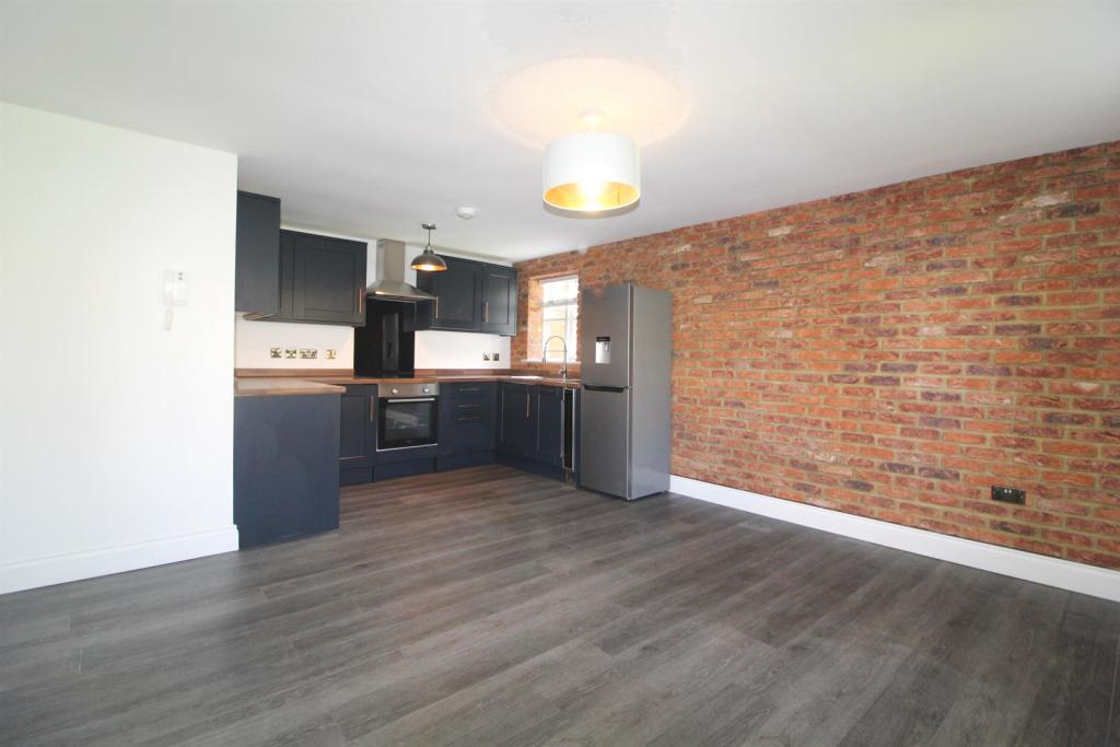Living Room NEW.jpg