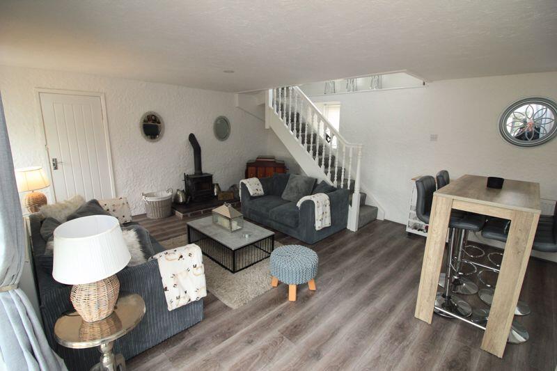 Annexe Lounge/diner/kitchen