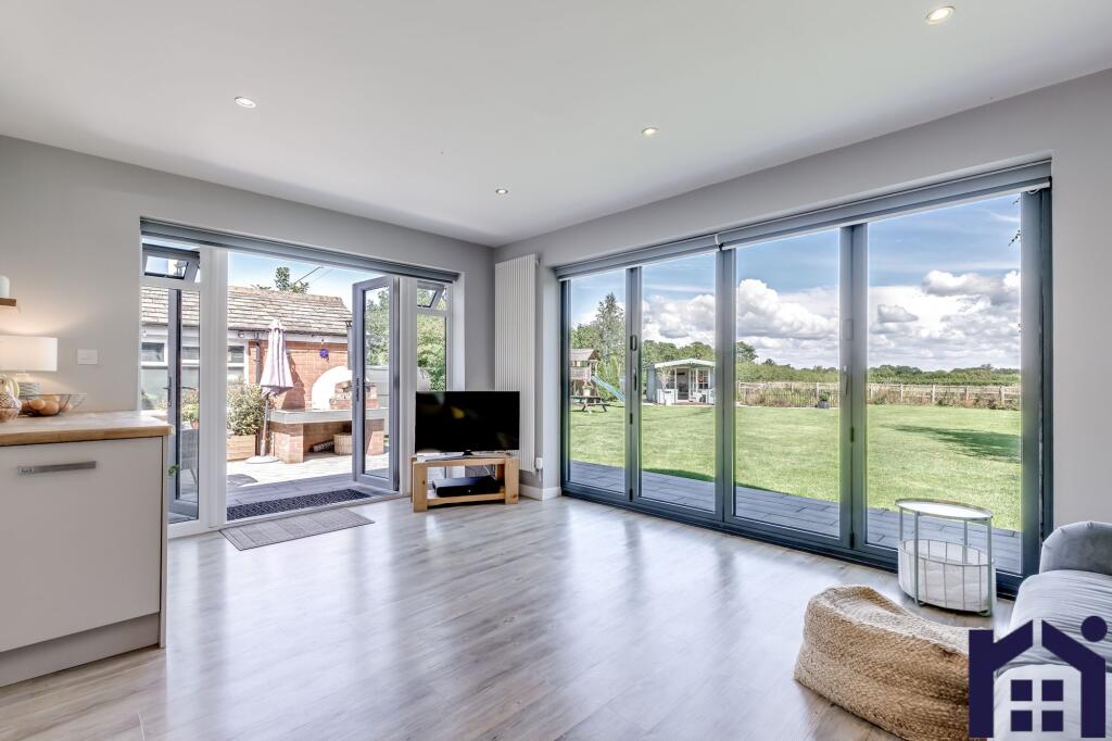 Lots of natural light