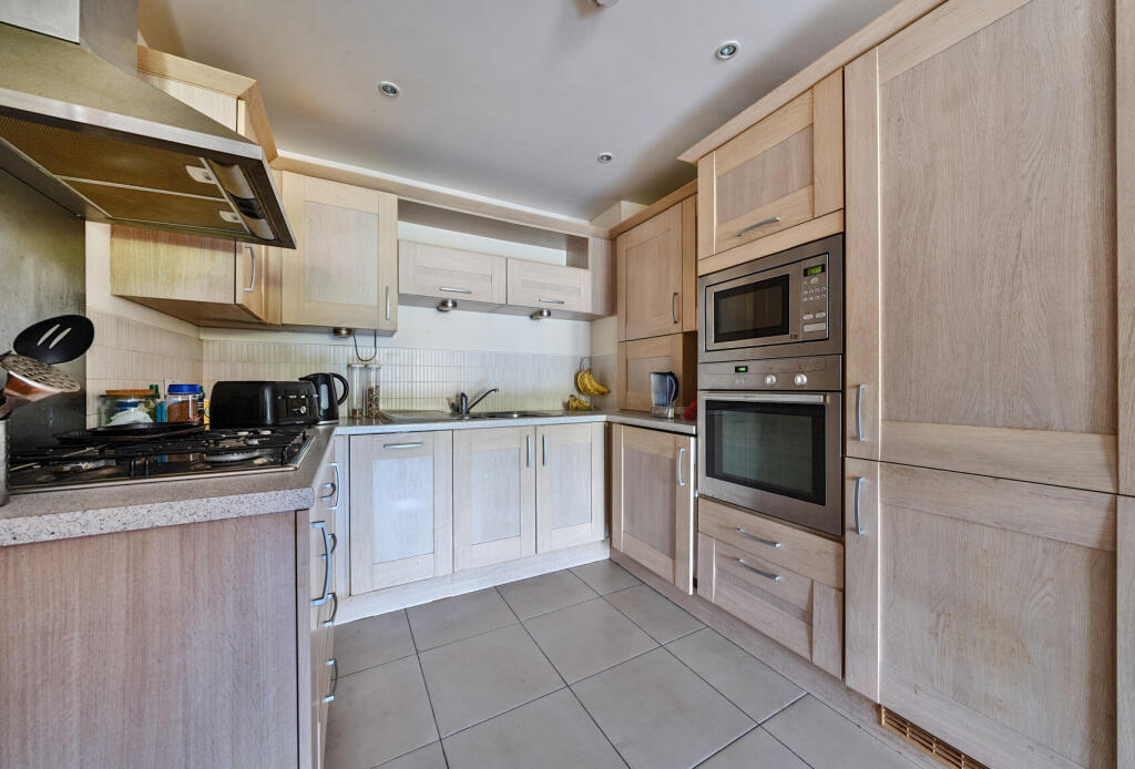 8-682328f0ec12e-1...