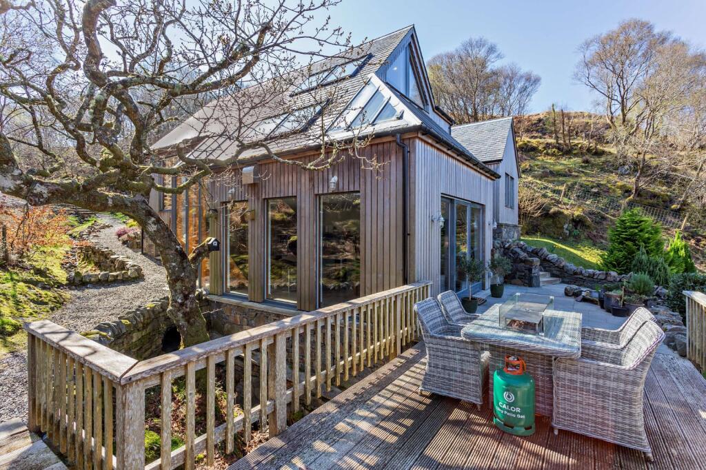 Morar Burn Lodge