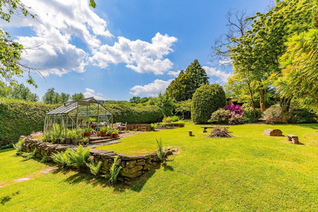 Ael Y Bryn Garden-4.jpg