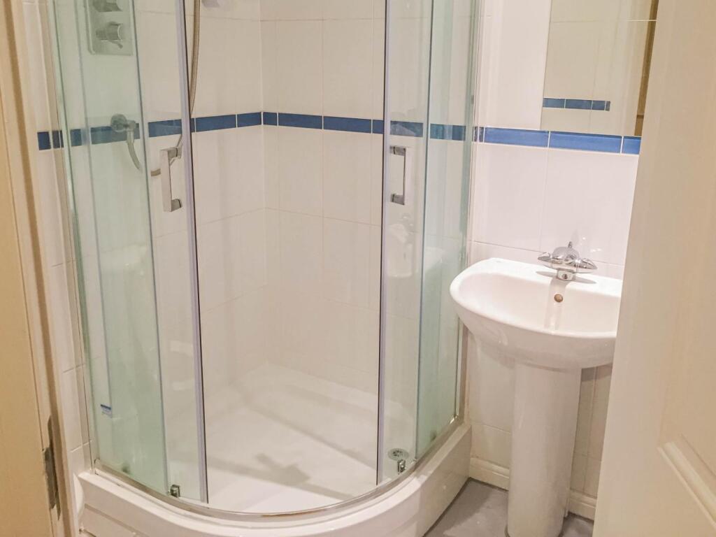 shower-2.jpg